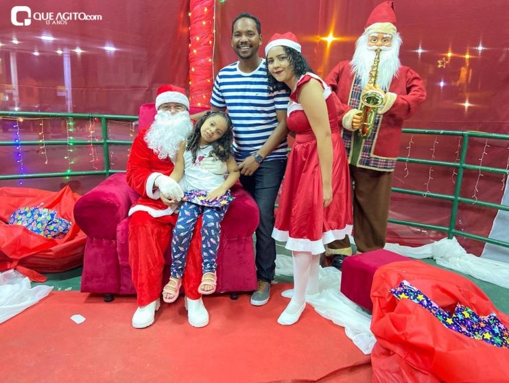 O PAPAI NOEL CHEGOU NO NATAL DAS LUZES EM ITAGIMIRIM 11