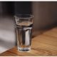 Beber dois litros de água por dia é excessivo, diz estudo 97