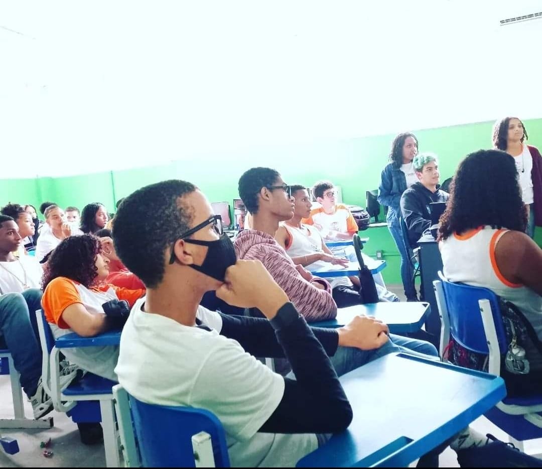 Eunápolis: Milhares de alunos da rede municipal de ensino fazem prova SABE 6
