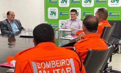 Secretário Paulo Dapé conduz reunião para fortalecer parceria entre Prefeitura de Eunápolis e Corpo de Bombeiros 46