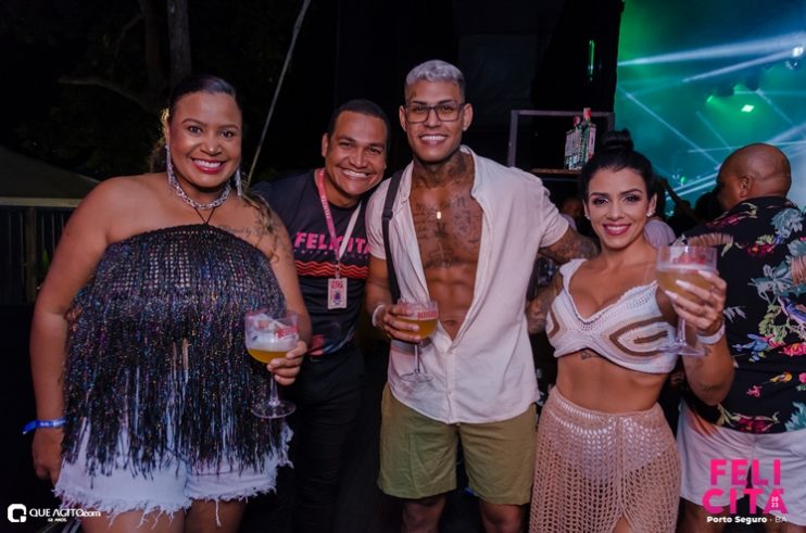 _DSC1822 Menos É Mais leva público ao delírio na última noite do Felicitá Porto Seguro 2023 327