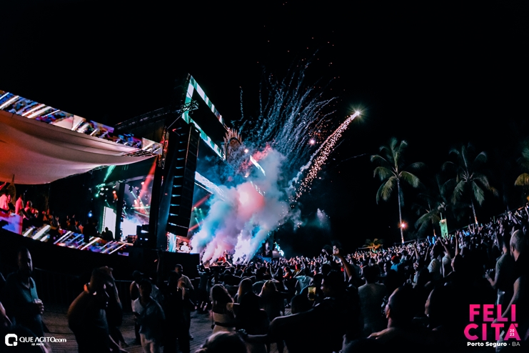 DSC_0022 Menos É Mais leva público ao delírio na última noite do Felicitá Porto Seguro 2023 168