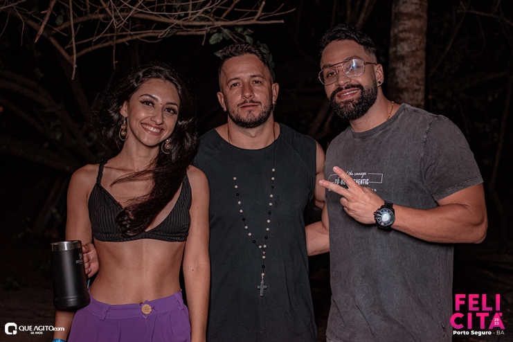 DSC_0132 Menos É Mais leva público ao delírio na última noite do Felicitá Porto Seguro 2023 37