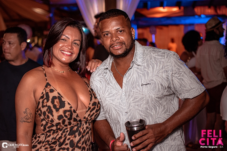 DSC_0139 Menos É Mais leva público ao delírio na última noite do Felicitá Porto Seguro 2023 41