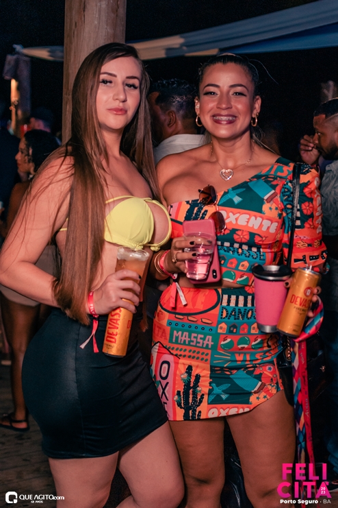 DSC_0160 Menos É Mais leva público ao delírio na última noite do Felicitá Porto Seguro 2023 229