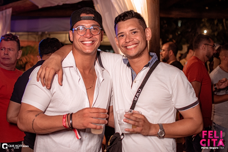 DSC_0163 Menos É Mais leva público ao delírio na última noite do Felicitá Porto Seguro 2023 50