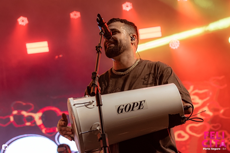 DSC_0214 Menos É Mais leva público ao delírio na última noite do Felicitá Porto Seguro 2023 70