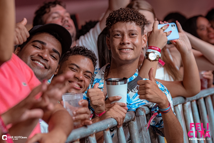 DSC_0220 Menos É Mais leva público ao delírio na última noite do Felicitá Porto Seguro 2023 75