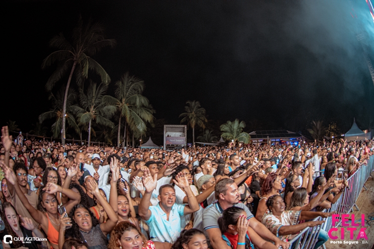 DSC_0224 Menos É Mais leva público ao delírio na última noite do Felicitá Porto Seguro 2023 76