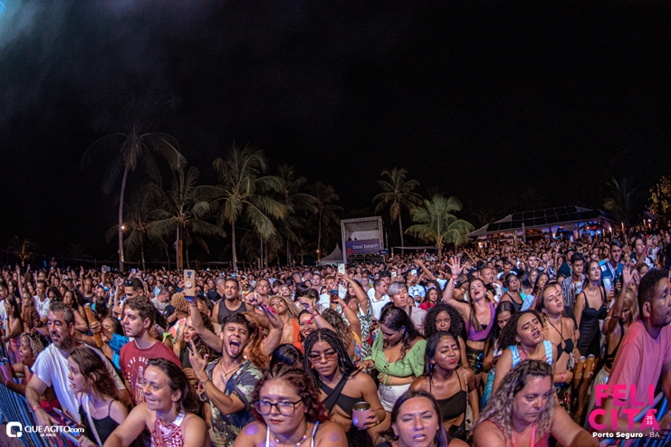 DSC_0230 Menos É Mais leva público ao delírio na última noite do Felicitá Porto Seguro 2023 80