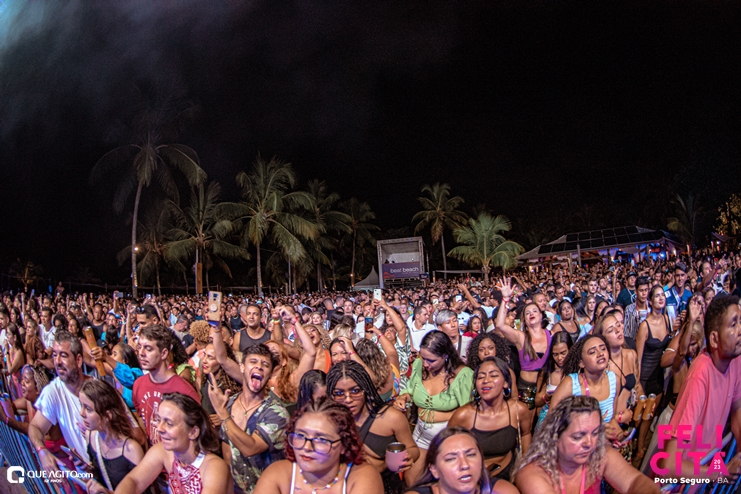 DSC_0231 Menos É Mais leva público ao delírio na última noite do Felicitá Porto Seguro 2023 81