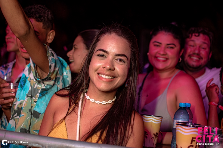DSC_0243 Menos É Mais leva público ao delírio na última noite do Felicitá Porto Seguro 2023 88