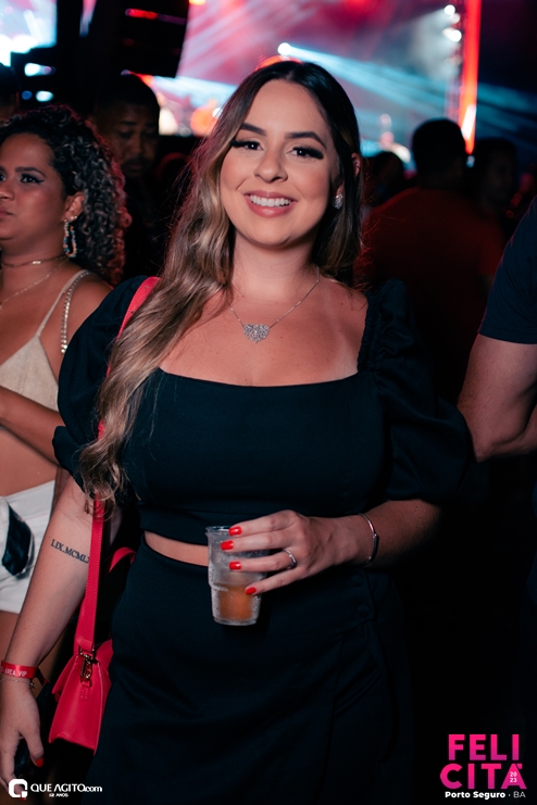 DSC_0268 Menos É Mais leva público ao delírio na última noite do Felicitá Porto Seguro 2023 247