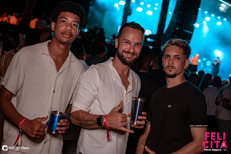 DSC_0271 Menos É Mais leva público ao delírio na última noite do Felicitá Porto Seguro 2023 98