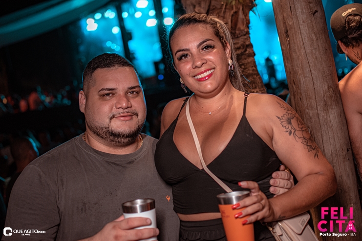DSC_0273 Menos É Mais leva público ao delírio na última noite do Felicitá Porto Seguro 2023 100
