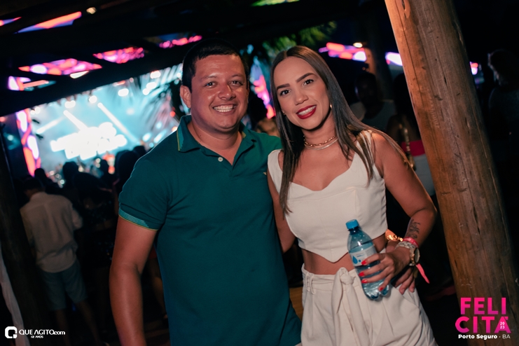 DSC_0284 Menos É Mais leva público ao delírio na última noite do Felicitá Porto Seguro 2023 106