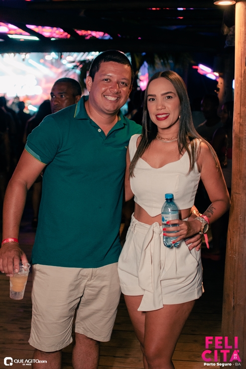 DSC_0285 Menos É Mais leva público ao delírio na última noite do Felicitá Porto Seguro 2023 252
