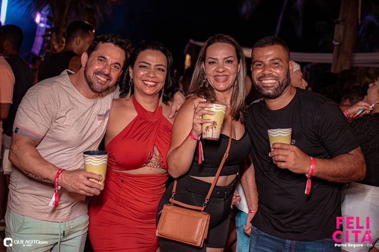 DSC_0298 Menos É Mais leva público ao delírio na última noite do Felicitá Porto Seguro 2023 117