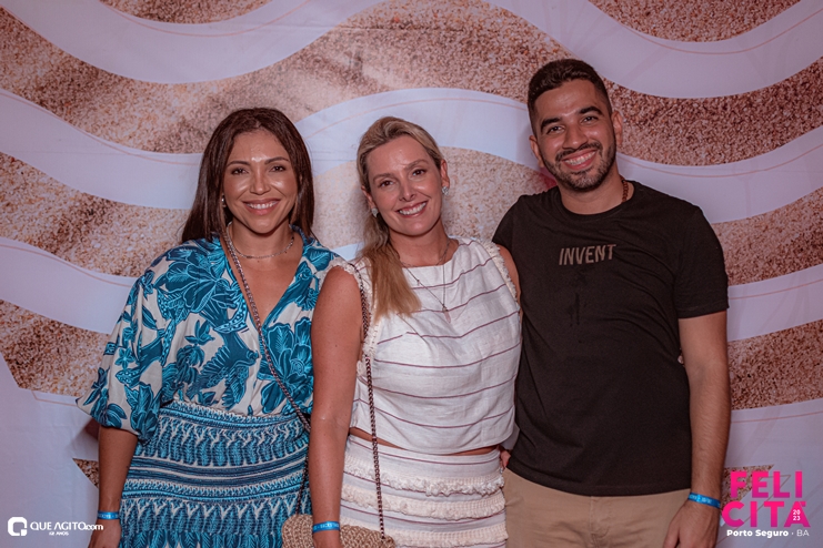 DSC_0303 Menos É Mais leva público ao delírio na última noite do Felicitá Porto Seguro 2023 120