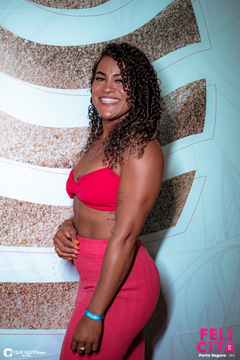 DSC_0317 Menos É Mais leva público ao delírio na última noite do Felicitá Porto Seguro 2023 258