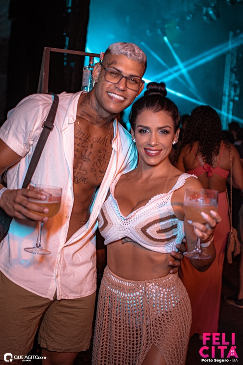 DSC_0344 Menos É Mais leva público ao delírio na última noite do Felicitá Porto Seguro 2023 266