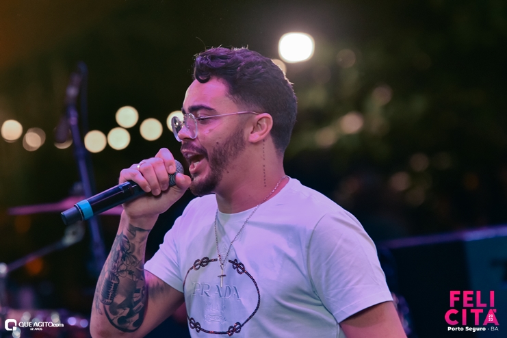 DSC_0371 Menos É Mais leva público ao delírio na última noite do Felicitá Porto Seguro 2023 148