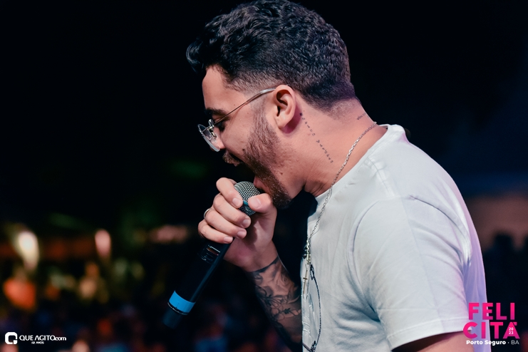 DSC_0373 Menos É Mais leva público ao delírio na última noite do Felicitá Porto Seguro 2023 150