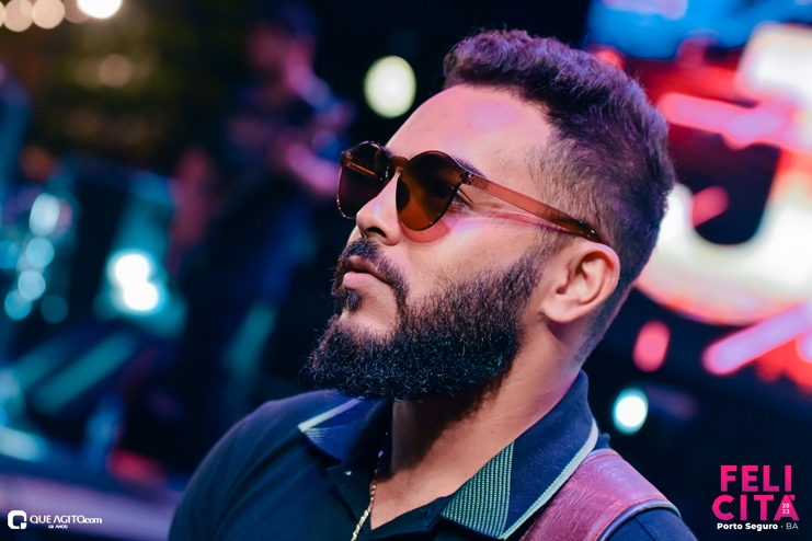 DSC_0374 Menos É Mais leva público ao delírio na última noite do Felicitá Porto Seguro 2023 151