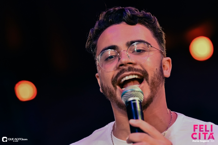 DSC_0391 Menos É Mais leva público ao delírio na última noite do Felicitá Porto Seguro 2023 156