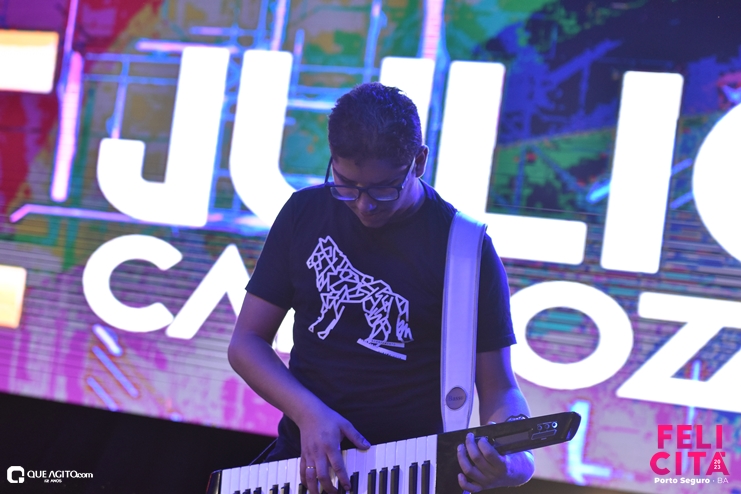 DSC_0400 Menos É Mais leva público ao delírio na última noite do Felicitá Porto Seguro 2023 160