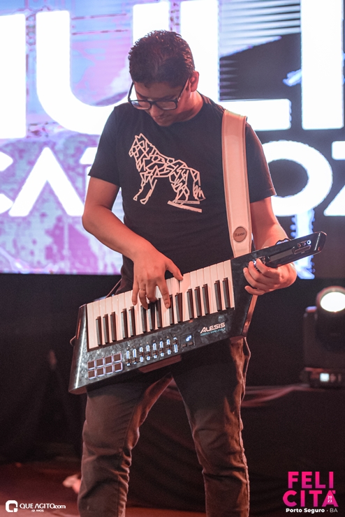 DSC_0402 Menos É Mais leva público ao delírio na última noite do Felicitá Porto Seguro 2023 280