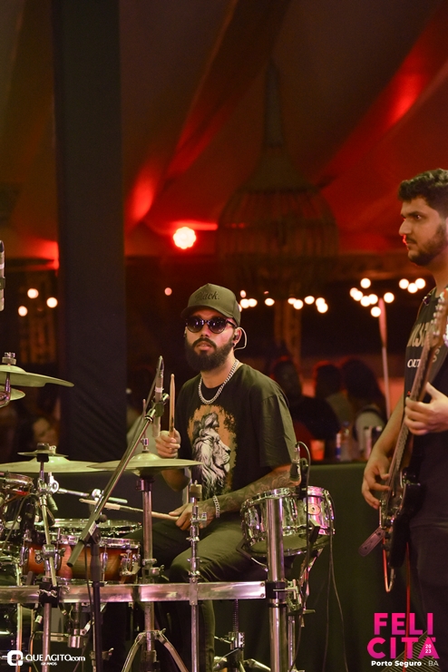 DSC_0409 Menos É Mais leva público ao delírio na última noite do Felicitá Porto Seguro 2023 285