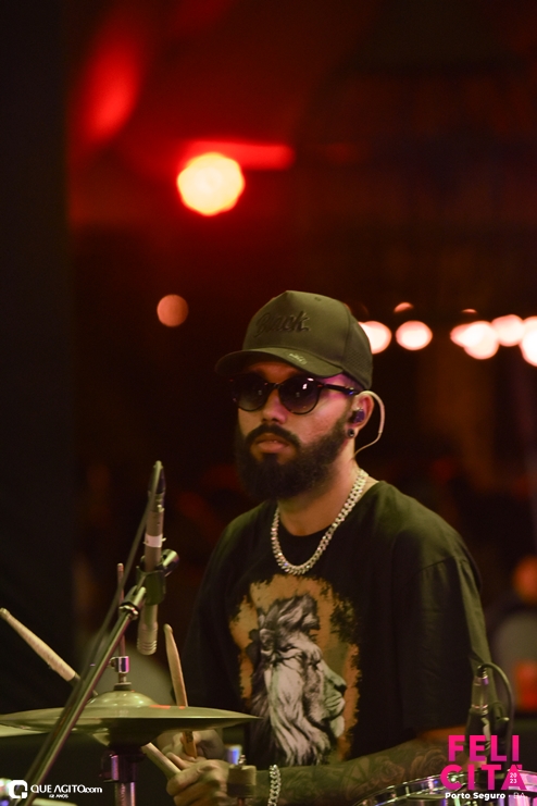 DSC_0410 Menos É Mais leva público ao delírio na última noite do Felicitá Porto Seguro 2023 286