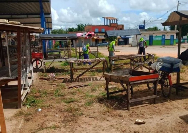 Prefeitura de Eunápolis realiza intensa ação de limpeza urbana após chuvas 14