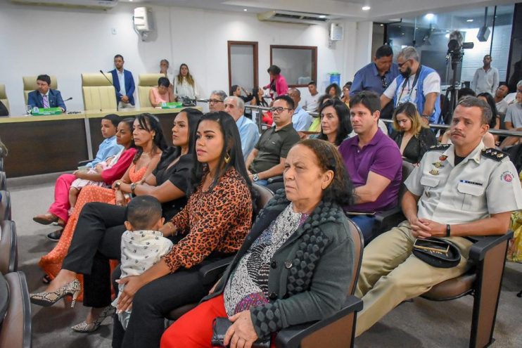 JÂNIO NATAL PARTICIPA DE POSSE DA NOVA MESA DIRETORA DA CÂMARA 17