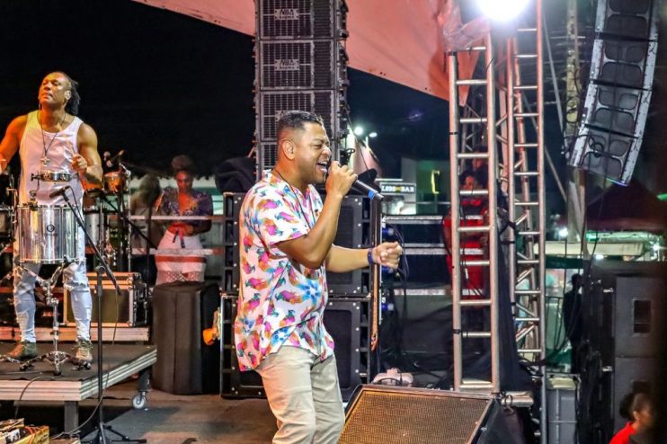 LOTADA! - ARAKETU FAZ GRANDE SHOW NA PASSARELA DA CULTURA 36