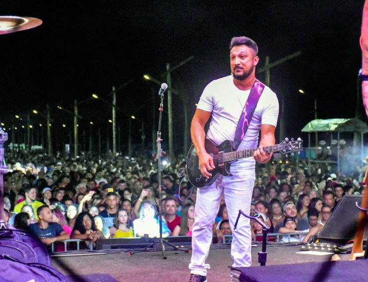 TAMBORES DA BANDA OLODUM ARRASTA MULTIDÃO NA PASSARELA DA CULTURA 17