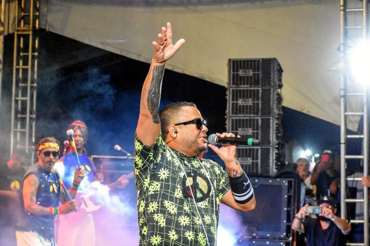 TAMBORES DA BANDA OLODUM ARRASTA MULTIDÃO NA PASSARELA DA CULTURA 20