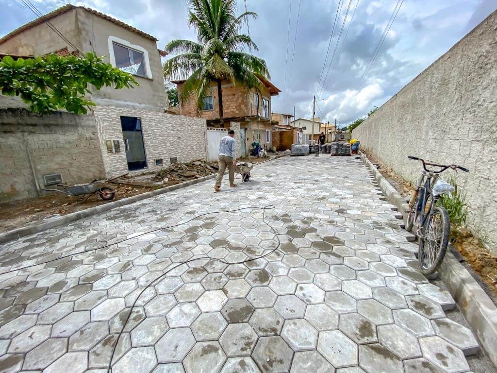 Cambolo é beneficiado com a pavimentação de diversas ruas 6