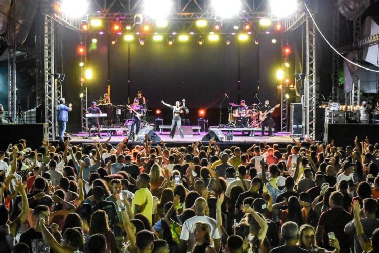 “LEMBRANÇAS QUE DÃO SAUDADE” PROPORCIONAM AO PÚBLICO UMA EXPERIÊNCIA ÚNICA 34