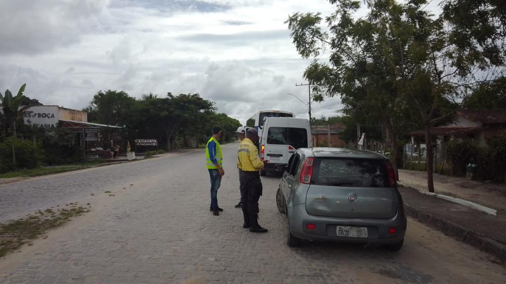 Força-tarefa atua no Aeroporto e em Vale Verde neste final de semana 57