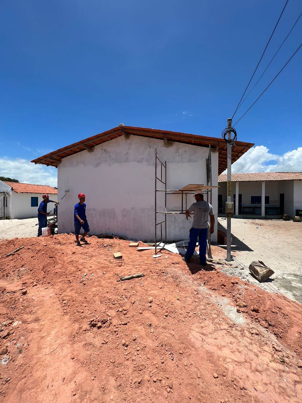 Obras avançam nas escolas municipais de Caraíva e Xandó 27