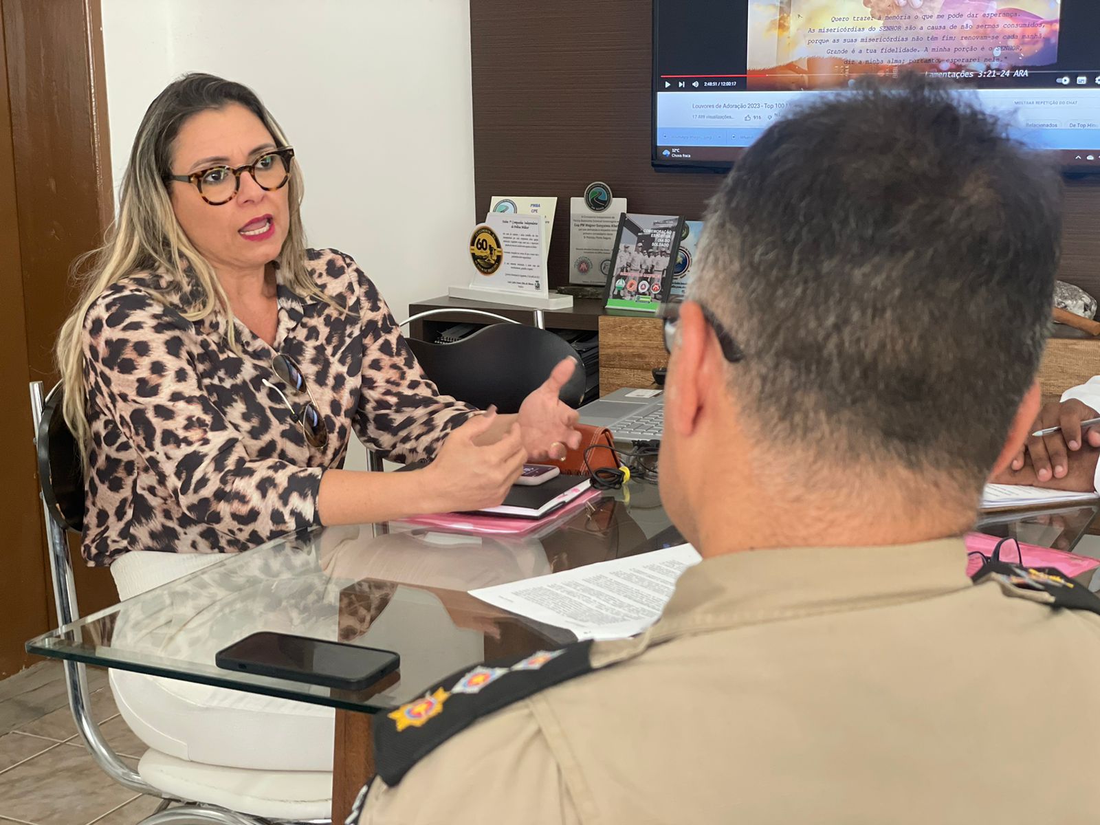 Assistência Social de Eunápolis e Polícia Militar se reúnem para discutir apoio às pessoas em situação de rua 6