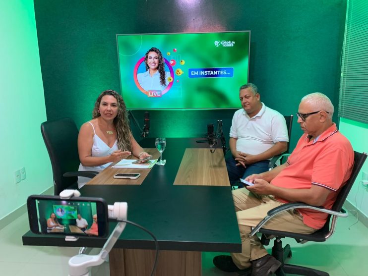 Prefeita Cordélia Torres detalha primeiras ações da gestão municipal de 2023 durante transmissão ao vivo 33