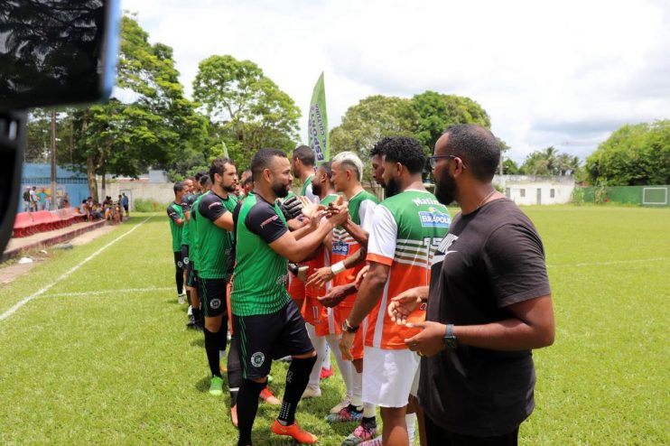 Com apoio da Prefeitura de Eunápolis, Copa Empresarial consagra Mercadinho Limeira como campeão 19