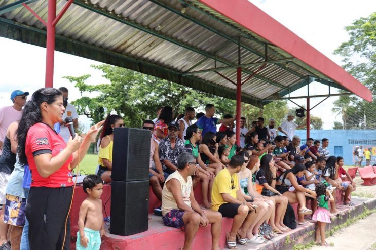 Com apoio da Prefeitura de Eunápolis, Copa Empresarial consagra Mercadinho Limeira como campeão 16