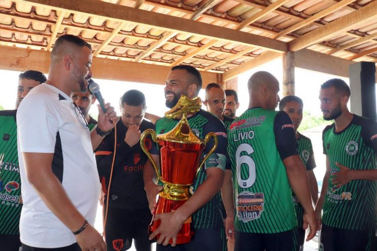 Com apoio da Prefeitura de Eunápolis, Copa Empresarial consagra Mercadinho Limeira como campeão 4