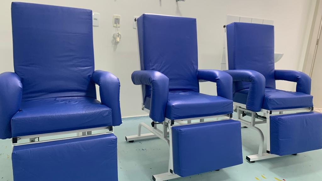 Prefeitura de Eunápolis investe em novos equipamentos e mobiliário para o Hospital Regional 67