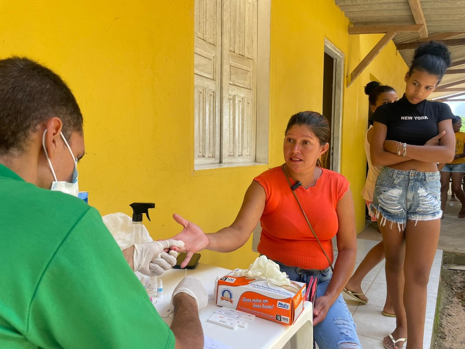 Ação de saúde no Ponto Maneca atrai dezenas de famílias da zona rural de Eunápolis 26
