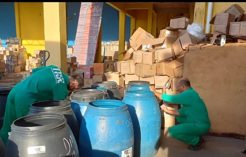 Vigilância Sanitária de Eunápolis apreende mais de 4 toneladas de medicamentos armazenados ilegalmente 7